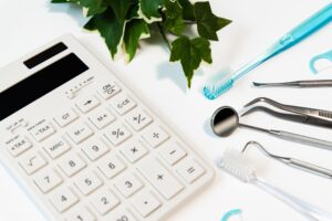 歯のクリーニングの料金のイメージ